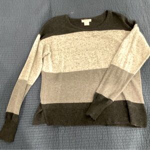 Tones of grey sweater